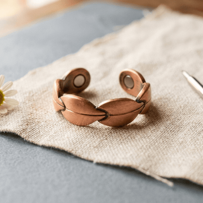 Aviora Bind Copper Ring