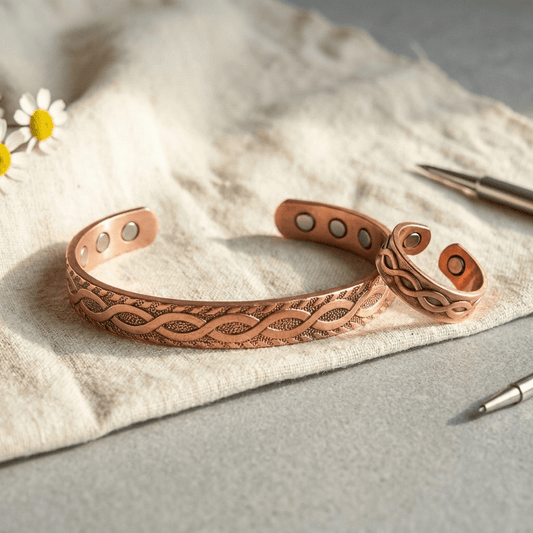 Aviora Knot Copper Bracelet with Ring