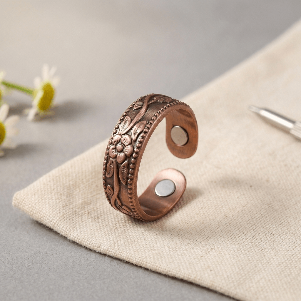 Aviora Petal Copper Ring