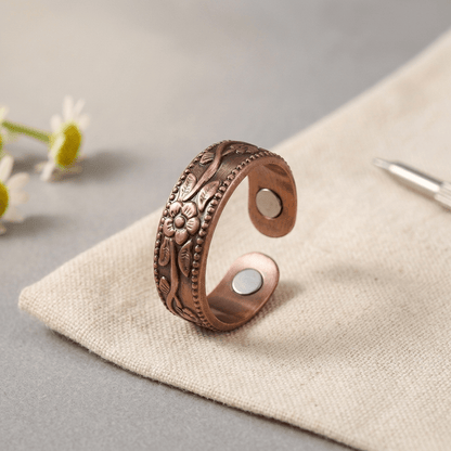 Aviora Petal Copper Ring