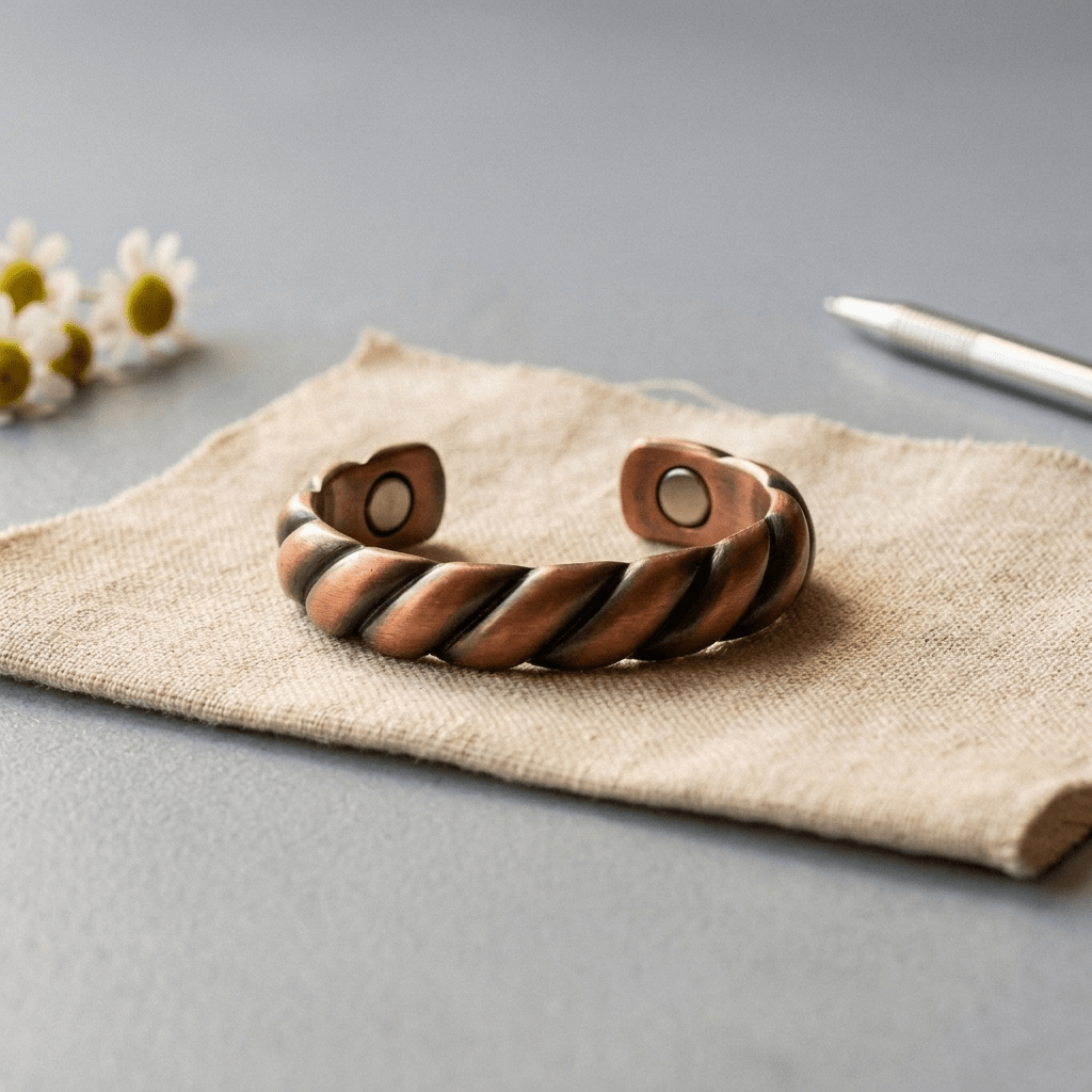 Aviora Tine Copper Ring