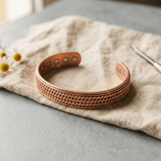 Aviora Wave Copper Bracelet